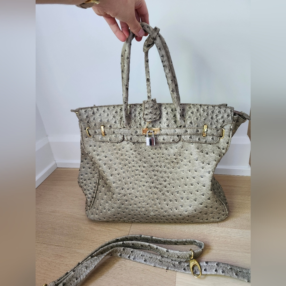 Elegant Gray Ostrich Vegan Leather Handbag